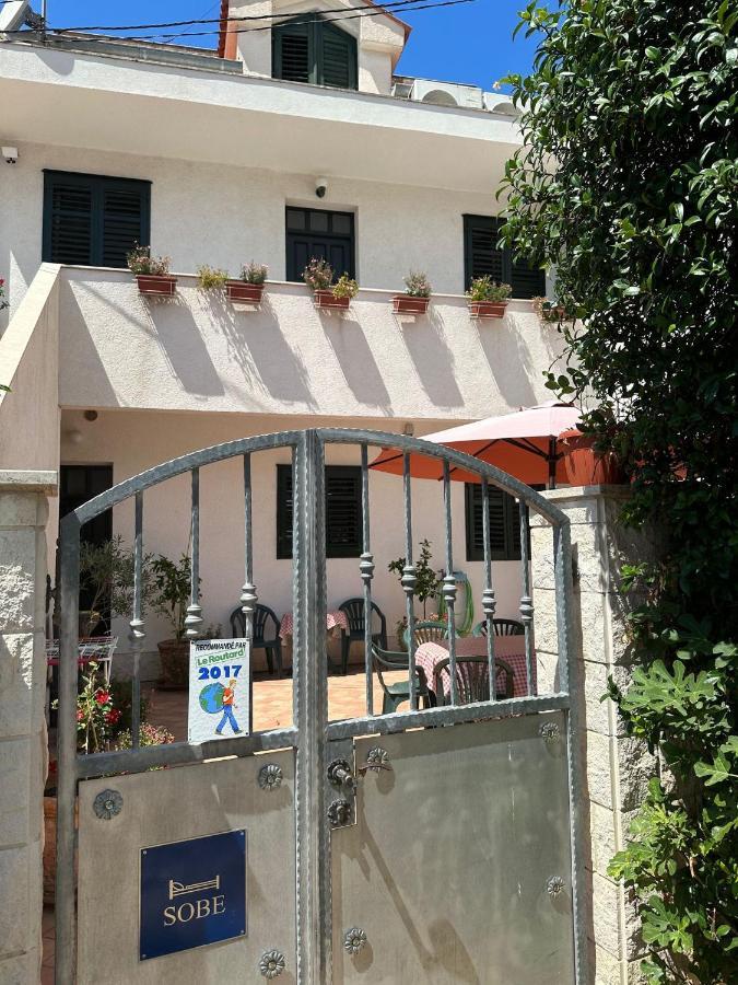 שיבניק Longa Rooms מראה חיצוני תמונה
